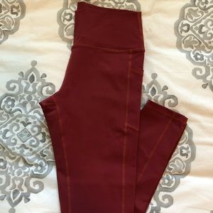 Buffbunny Collection Luna Leggings in Merlot